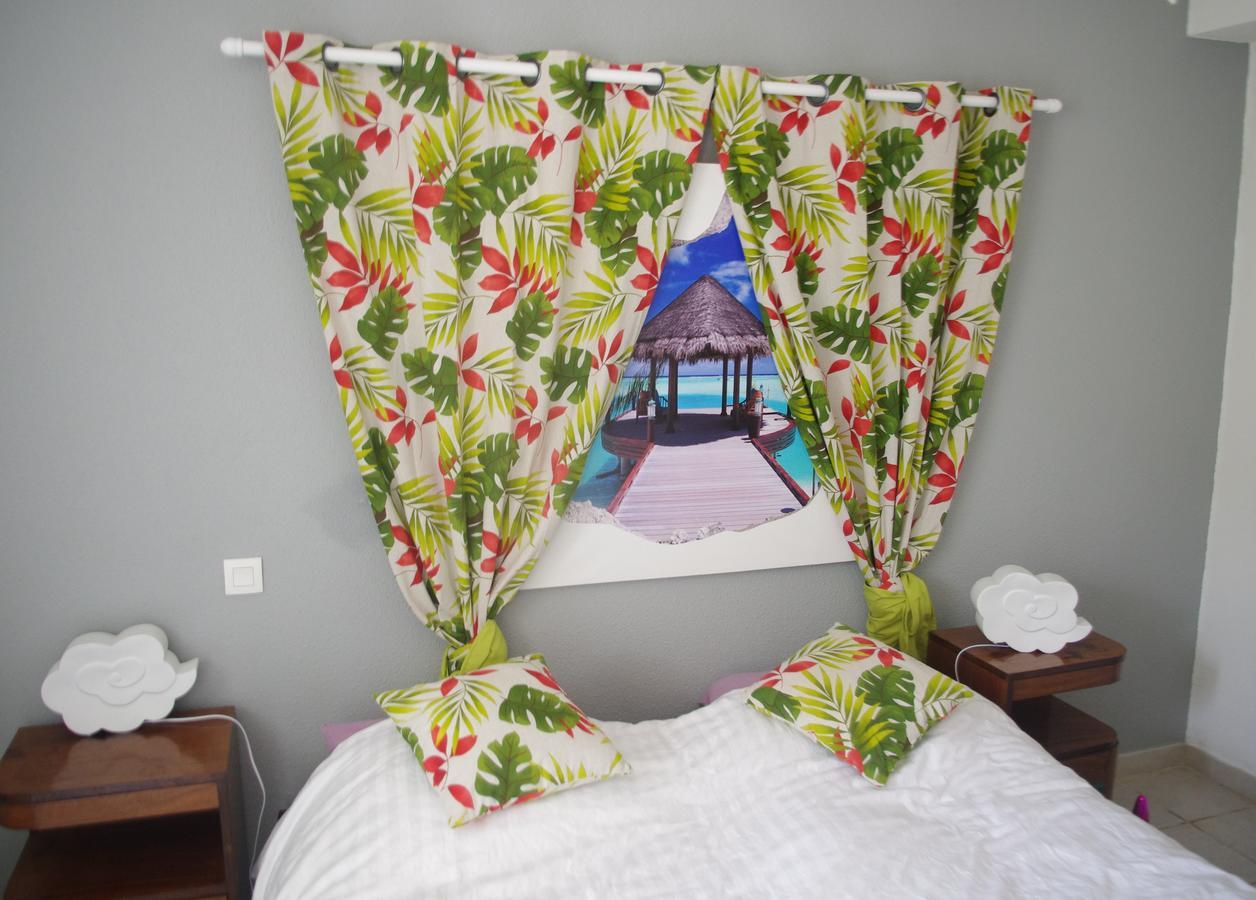 Bed and Breakfast Domaine De Potofayol Lacropte Exterior foto